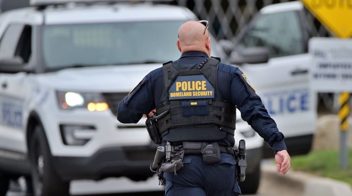 Chicago-Area Cops Helped HSI Spy on Minnesota Anti-ICE Activists